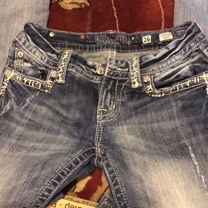 26/29 Miss Me jeans